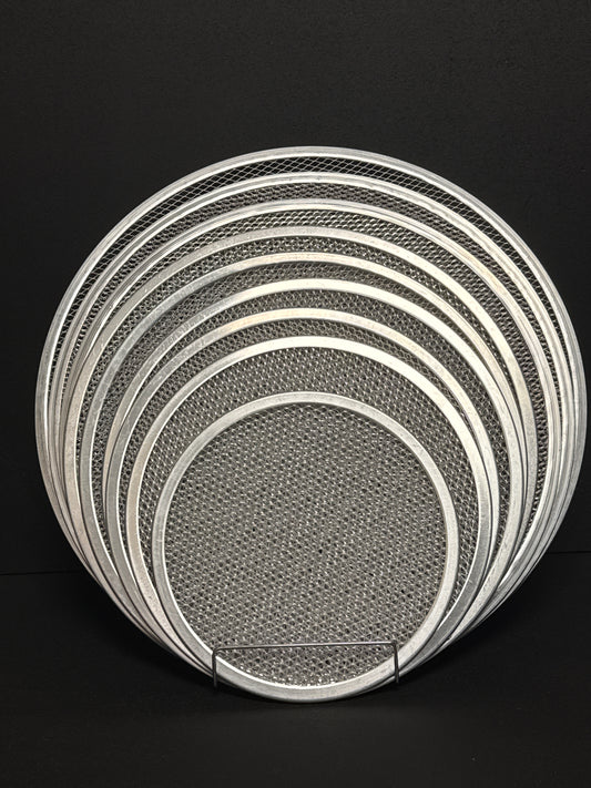 Winco Aluminum Seamless Pizza Screens - 19" APZS-19