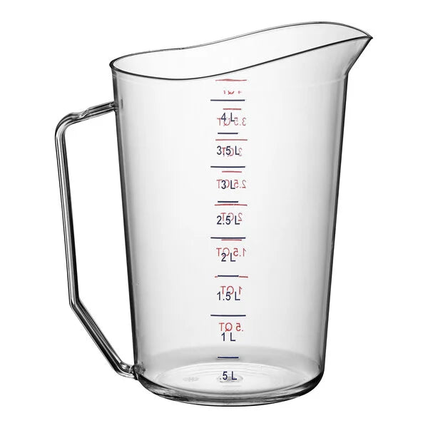 Cambro 400MCCW135 Camwear® 4 Qt. Clear Polycarbonate Measuring Cup
