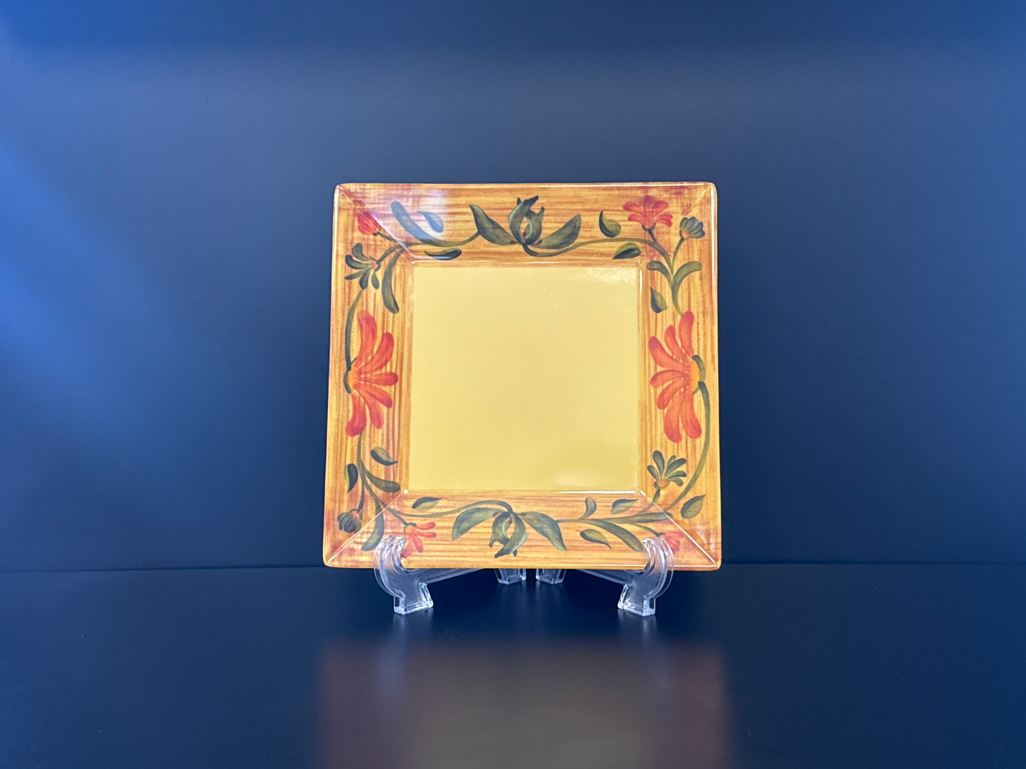 G.E.T.  Venetian 8" Square Plate ML-103-VN