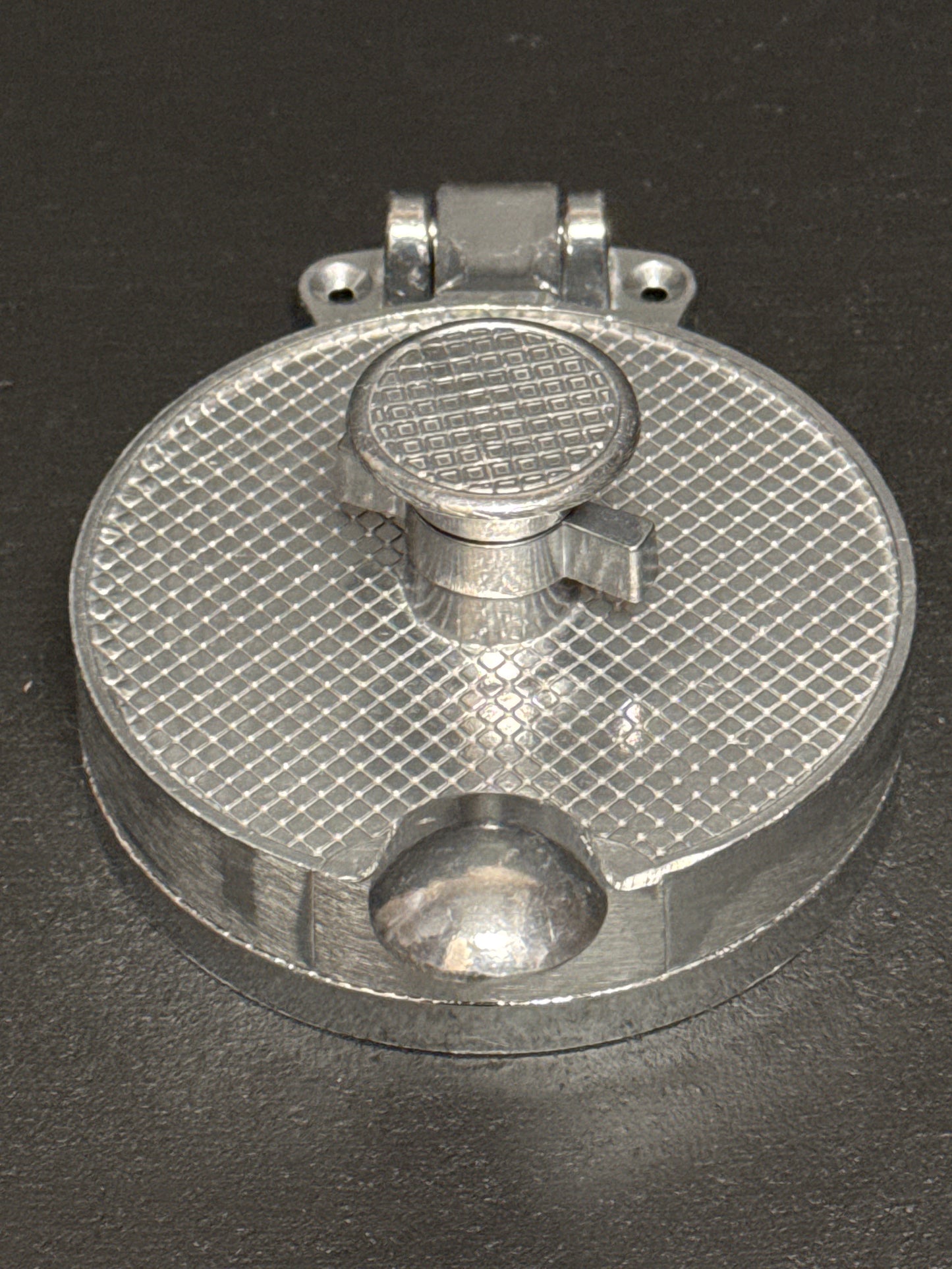 Thunder Group 4 1/2" HAMBURGER PRESS, ADJUSTABLE FROM 1/8" TO 3/8", ALUMINUM ALHP004A