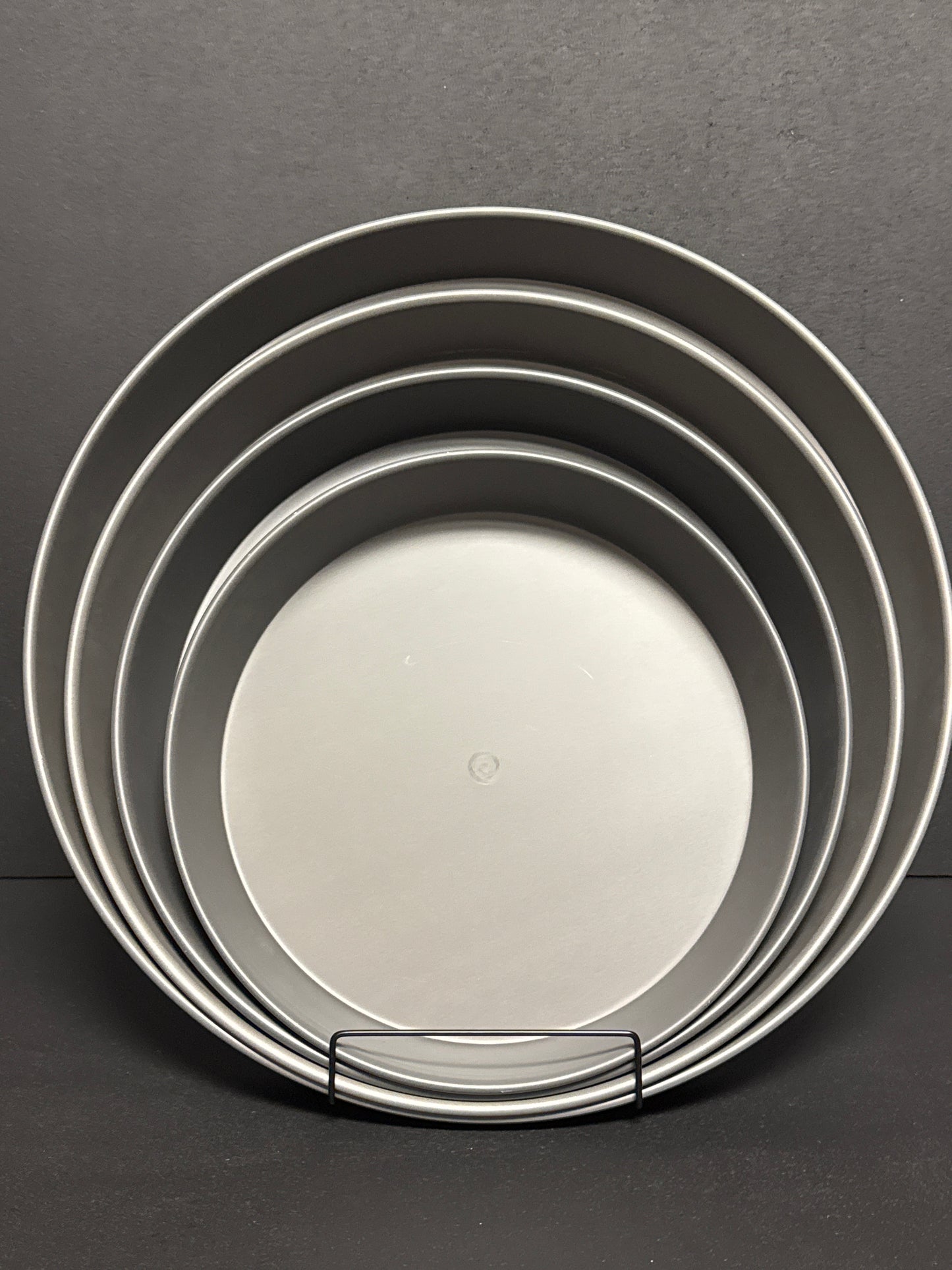 American Metalcraft HC90162 PAN, 16″ DIA.  16"X2" HC TAP. 14 GA. AL