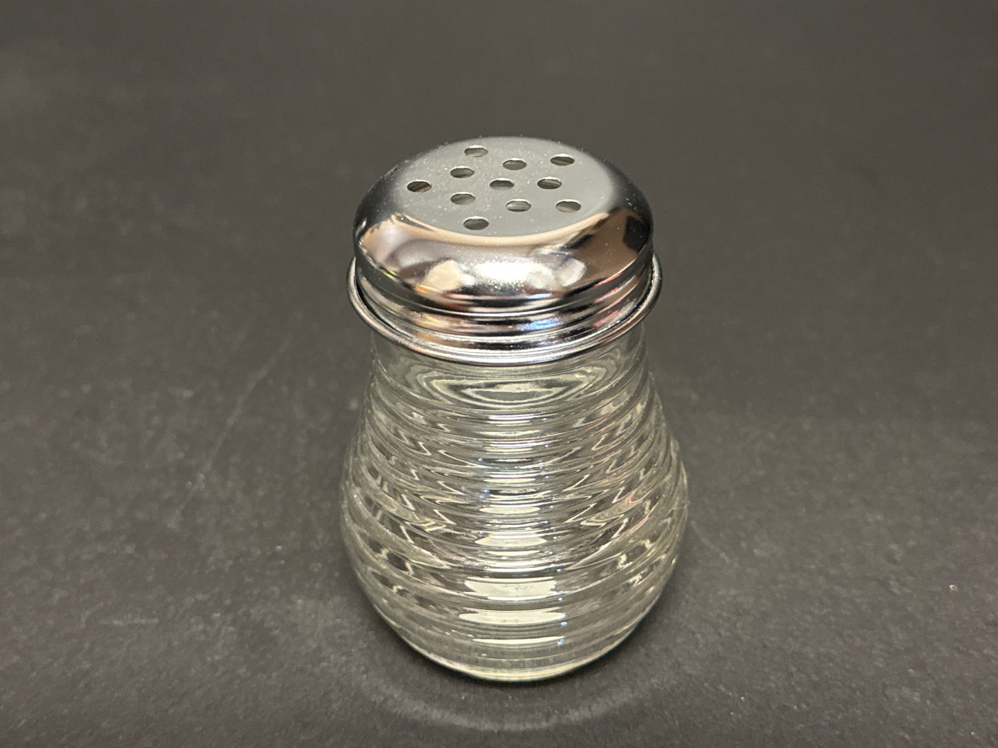 Tablecraft 6 oz. Beehive Cheese / Pepper Shaker BH4