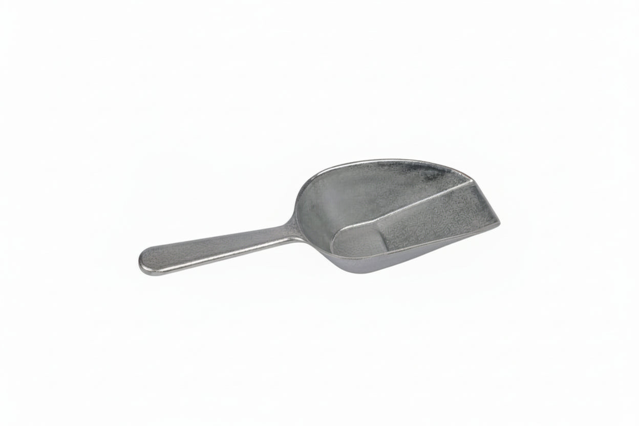 Winco Aluminum Scoop, Flat Bottom - 7 oz ASFB-7